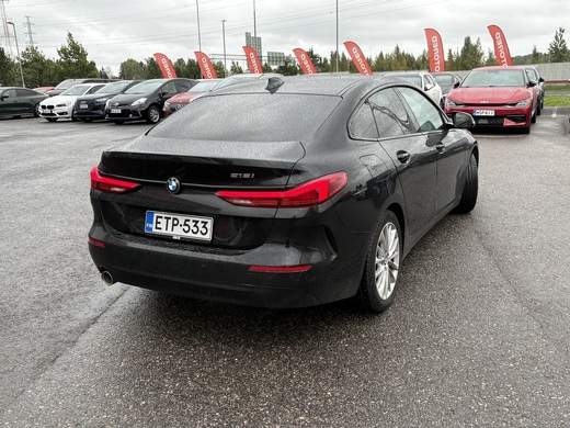 BMW 218 vaihtoauto