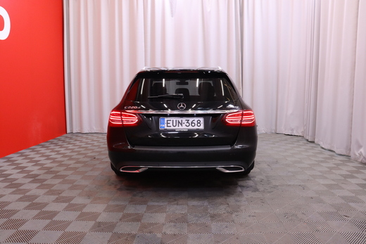 Mercedes-Benz C vaihtoauto