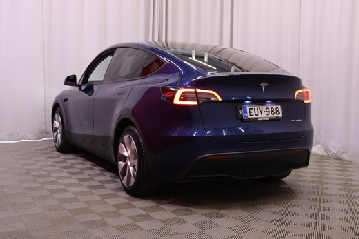Tesla Model Y vaihtoauto