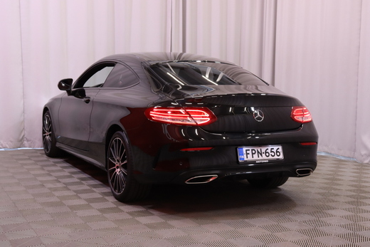 Mercedes-Benz C vaihtoauto