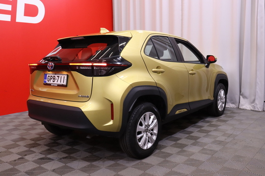Toyota Yaris Cross vaihtoauto