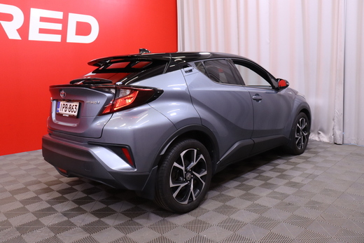 Toyota C-HR vaihtoauto