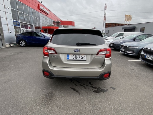 Subaru Outback vaihtoauto