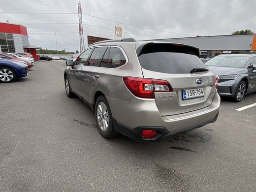 Subaru Outback vaihtoauto