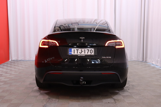Tesla Model Y vaihtoauto
