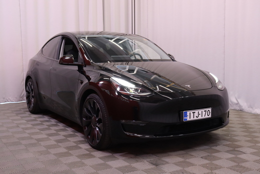 Tesla Model Y vaihtoauto