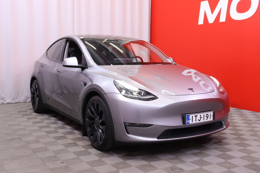 Tesla Model Y vaihtoauto