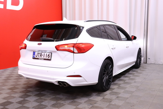 Ford Focus vaihtoauto