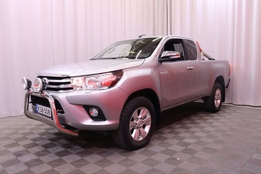 Toyota Hilux vaihtoauto
