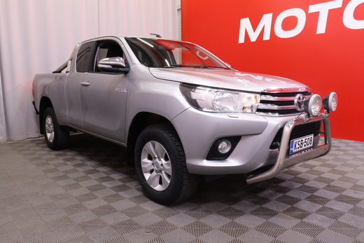 Toyota Hilux vaihtoauto
