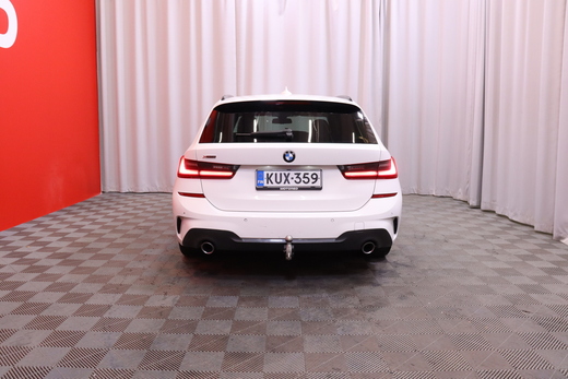 BMW 320 vaihtoauto