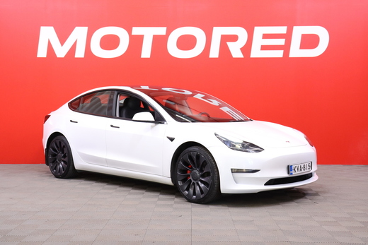 Tesla Model 3 vaihtoauto