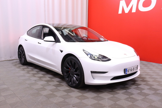Tesla Model 3 vaihtoauto