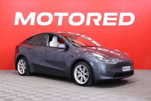Tesla Model Y vaihtoauto