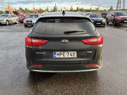 Kia Optima vaihtoauto