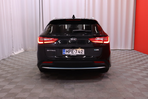 Kia Optima vaihtoauto