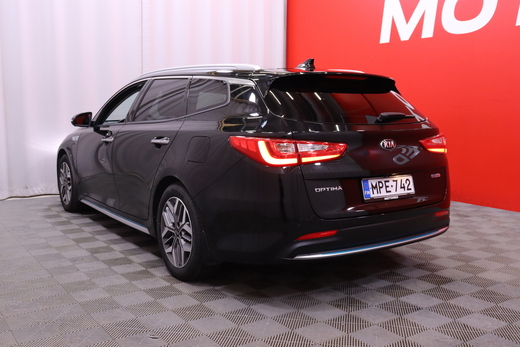 Kia Optima vaihtoauto