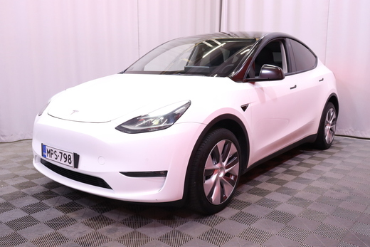 Tesla Model Y vaihtoauto