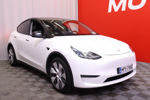 Tesla Model Y vaihtoauto