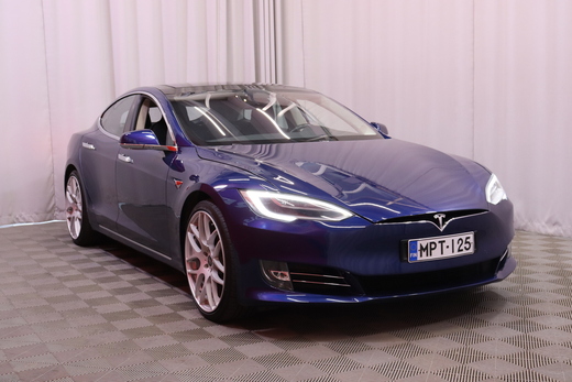 Tesla Model S vaihtoauto