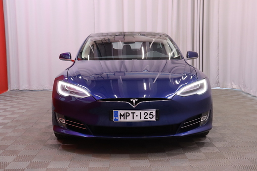 Tesla Model S vaihtoauto