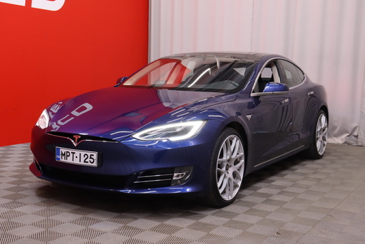 Tesla Model S vaihtoauto