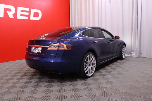 Tesla Model S vaihtoauto