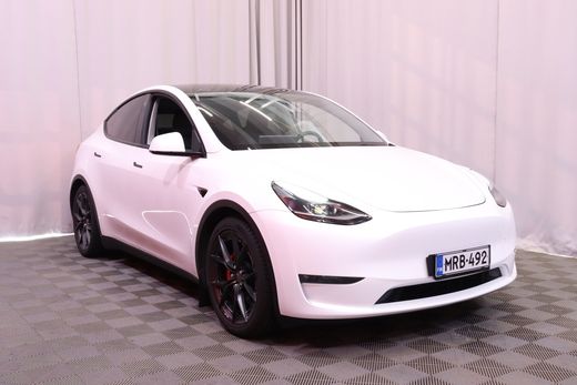 Tesla Model Y vaihtoauto