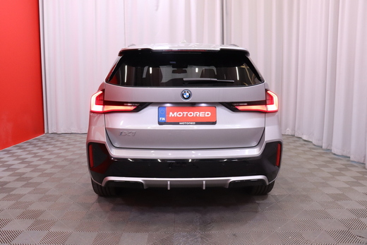 BMW iX1 vaihtoauto