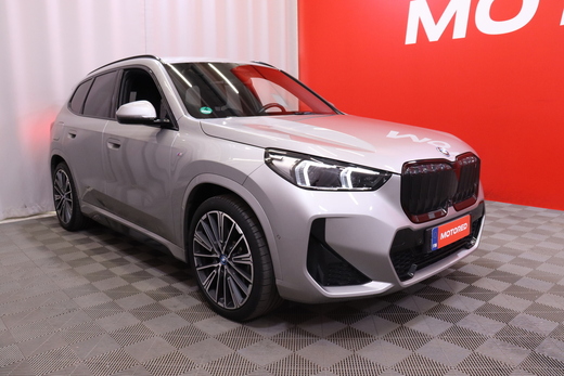 BMW iX1 vaihtoauto
