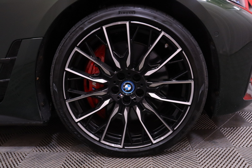 BMW i4 M50 vaihtoauto