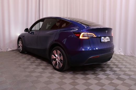 Tesla Model Y vaihtoauto