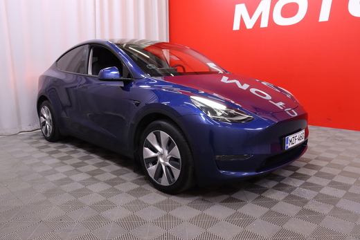 Tesla Model Y vaihtoauto