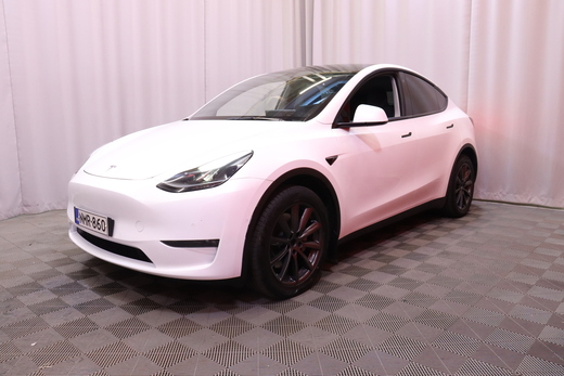 Tesla Model Y vaihtoauto