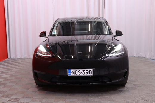 Tesla Model Y vaihtoauto