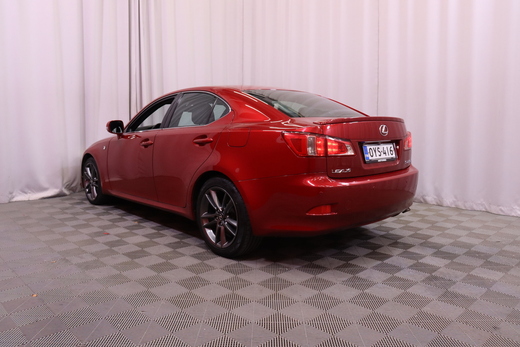 Lexus IS vaihtoauto