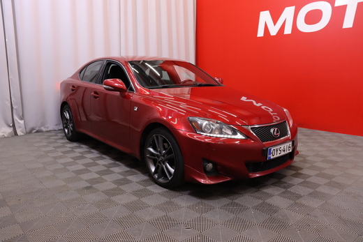 Lexus IS vaihtoauto