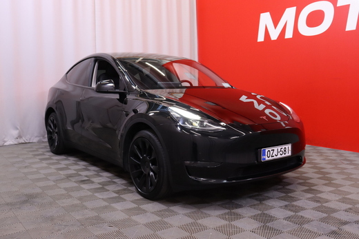Tesla Model Y vaihtoauto