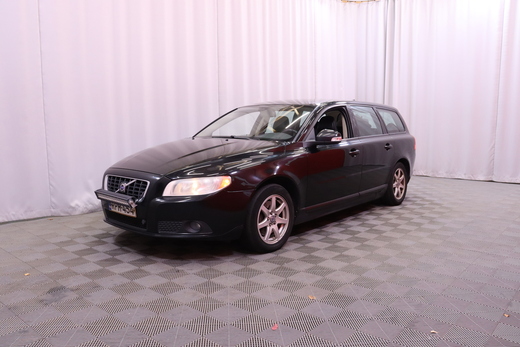 Volvo V70 vaihtoauto