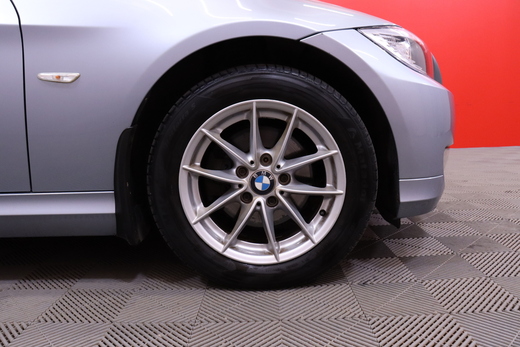 BMW 318 vaihtoauto