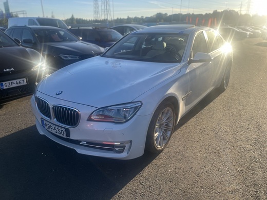 BMW 740 vaihtoauto