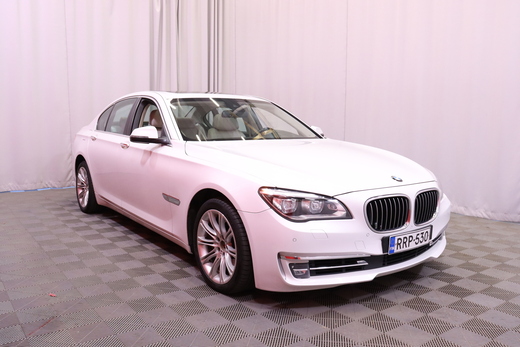 BMW 740 vaihtoauto