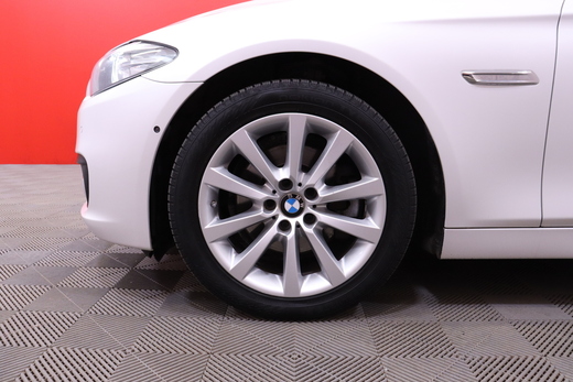 BMW 520 vaihtoauto