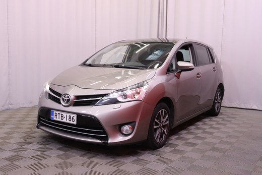 Toyota Verso vaihtoauto