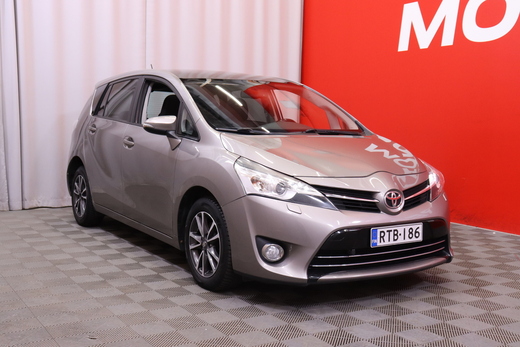 Toyota Verso vaihtoauto