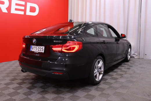 BMW 320 vaihtoauto