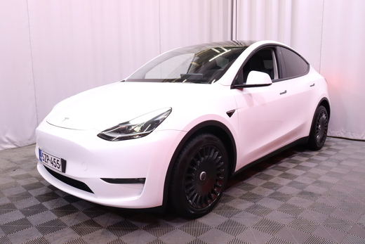 Tesla Model Y vaihtoauto