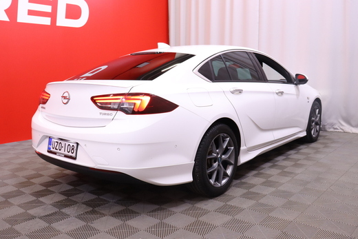 Opel Insignia vaihtoauto