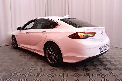 Opel Insignia vaihtoauto