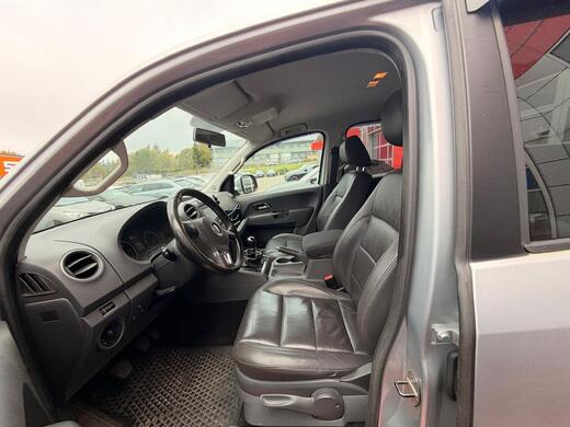 Volkswagen Amarok vaihtoauto